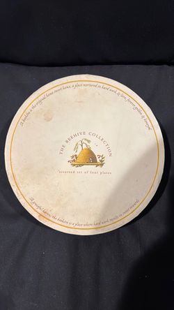 The Beehive Collection Assorted Set of Four Plates