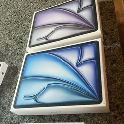 iPad Air 13 Inch M2 128gb  WiFi Only