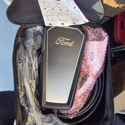 Cargador para carros eléctricos ford  nuevo