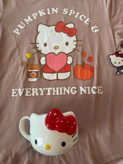 New Hello Kitty tee & Mug LARGE