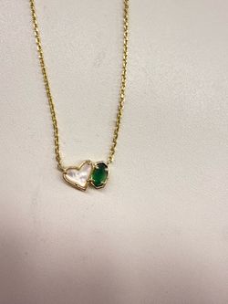 Heart and Emilie Short Pendant Necklace in Gold