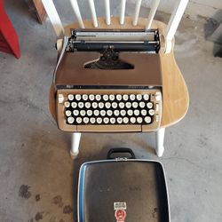 Portable Type Writer