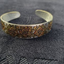 Vintage Reed & Barton Damascene Floral Cuff Bracelet – Rose Design
