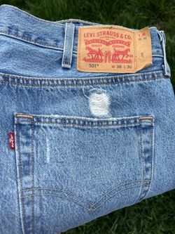 Men’s Levi’s 501 Distressed Jeans
