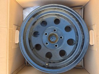 American Racing 15x9 Wheels (Set of 5)- good condition