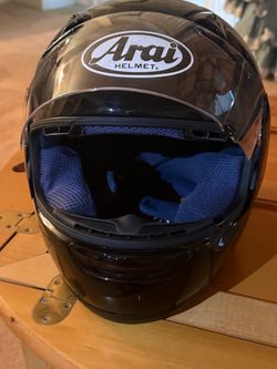 Arai Full-Face Motorcycle Helmet Black
