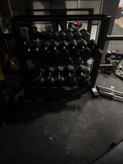 Dumbbell with rack 10lb-40lb pairs $1/lb