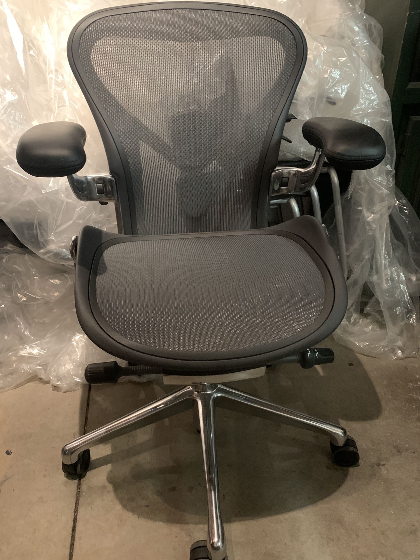BRAND NEW Herman Miller Remastered Aeron Polished Aluminum Leather Armrests Size A anFully Loaded Posture Fit SL Ergonomic Office Chair Work From Home