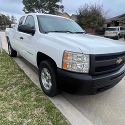 2012 Chevy Silverado Extended Cab-$7,800 - 133k Miles - Clean Title