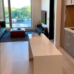 Kitchen Island / Bar Table