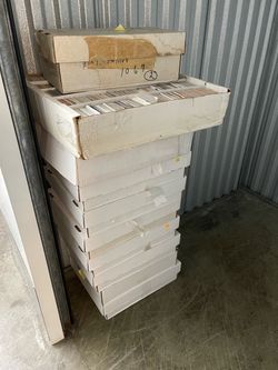 32,000 sports cards