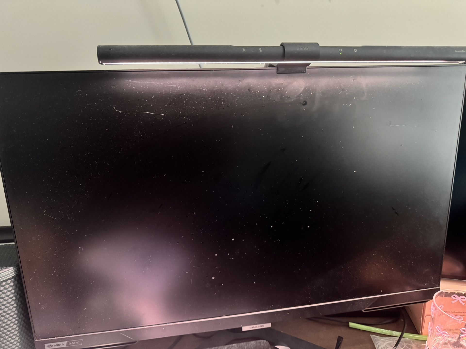 Samsung Odyssey G40B