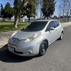 Electric Car College Kids Welcomed To See ! 