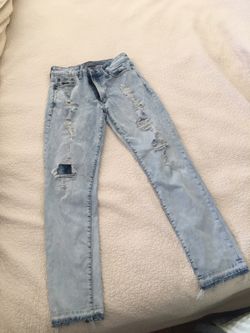 AMERICAN EAGLE JEANS
