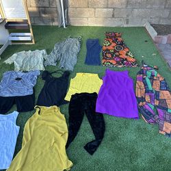 Women’s clothes lot 13  pieces large $12 lote ropa mujer