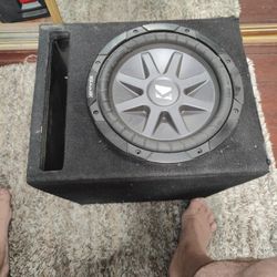 10" Kicker Subwoofer In Box