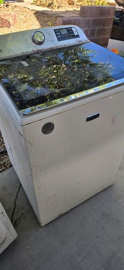 Maytag washer and dryer set (not free)