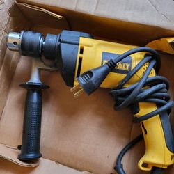Dewalt 7.8 Amp Corded 1/2 in. Variable Speed Reversible Hammer Drill
