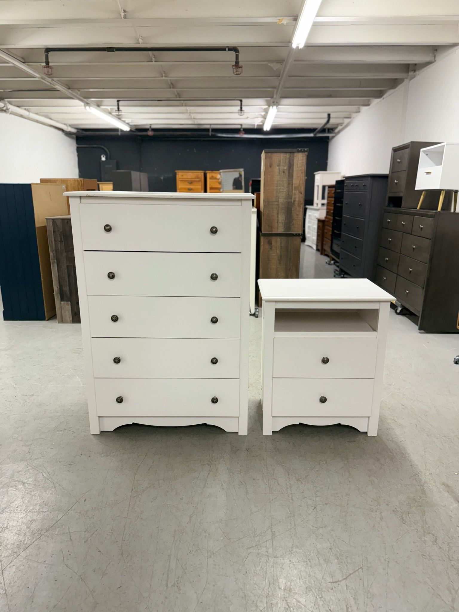White 5 Drawer Dresser & 1 Matching Nightstand