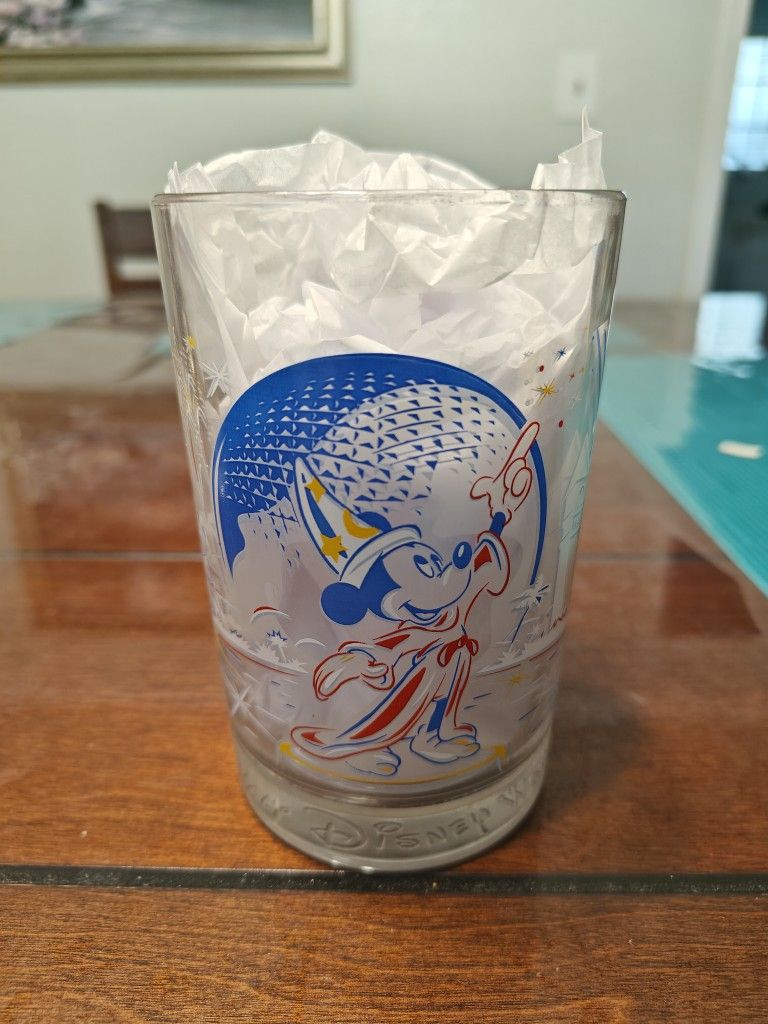 Disney 25th Walt Disney 2 Glasses