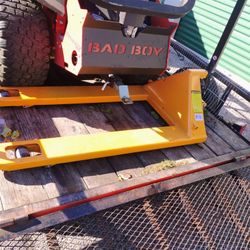 New Pallet Jack