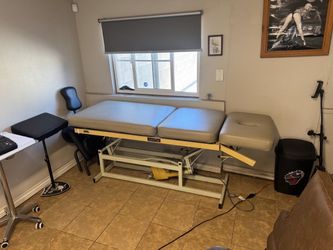 Massage table