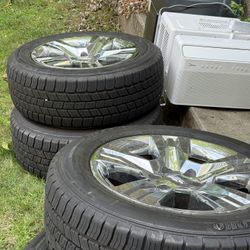 Set Of 4 Rims & Tires