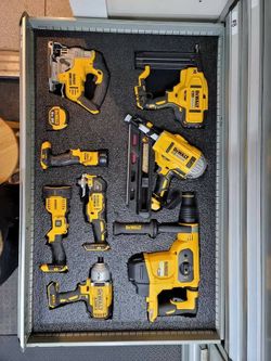 DeWalt Cordless Power Tool Set
