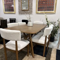 California Design Furniture Dining Set