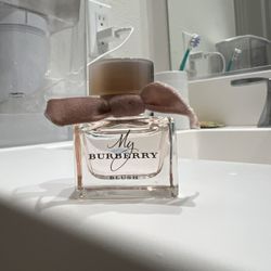 My Burberry blush mini perfume