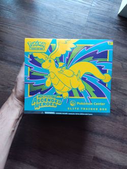 Pokemon Ascended heroes Pokemon center elite trainer box