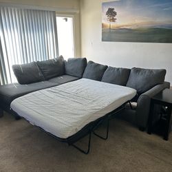 Bob’s Sleeper Sectional 