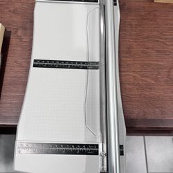 Jim Holtz Paper Trimmer