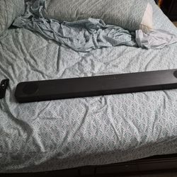 LG SL8YG 3.1.2-Channel Bluetooth Soundbar Subwoofer 440W Dolby Atmos