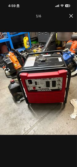 Honda EB2800i Industrial Inverter Generator – Clean, Runs Perfect – GFCI – Quiet