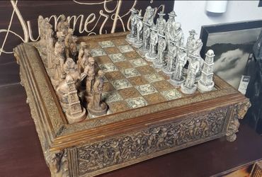Hand Carved Stone Chess Set, Mexican Revolution War 500 obo