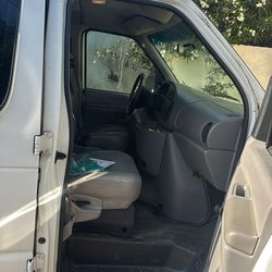 1997 Ford E-350