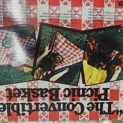 BRAND NEW - Convertible Picnic Basket & Blanket