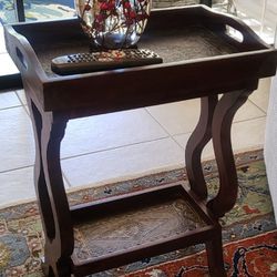 End Table Mint Condition 