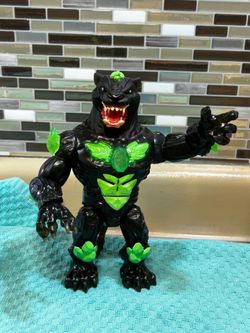 Moose Toys Beast Lab Stealth Strike Big Cat Beast action figure 8”
