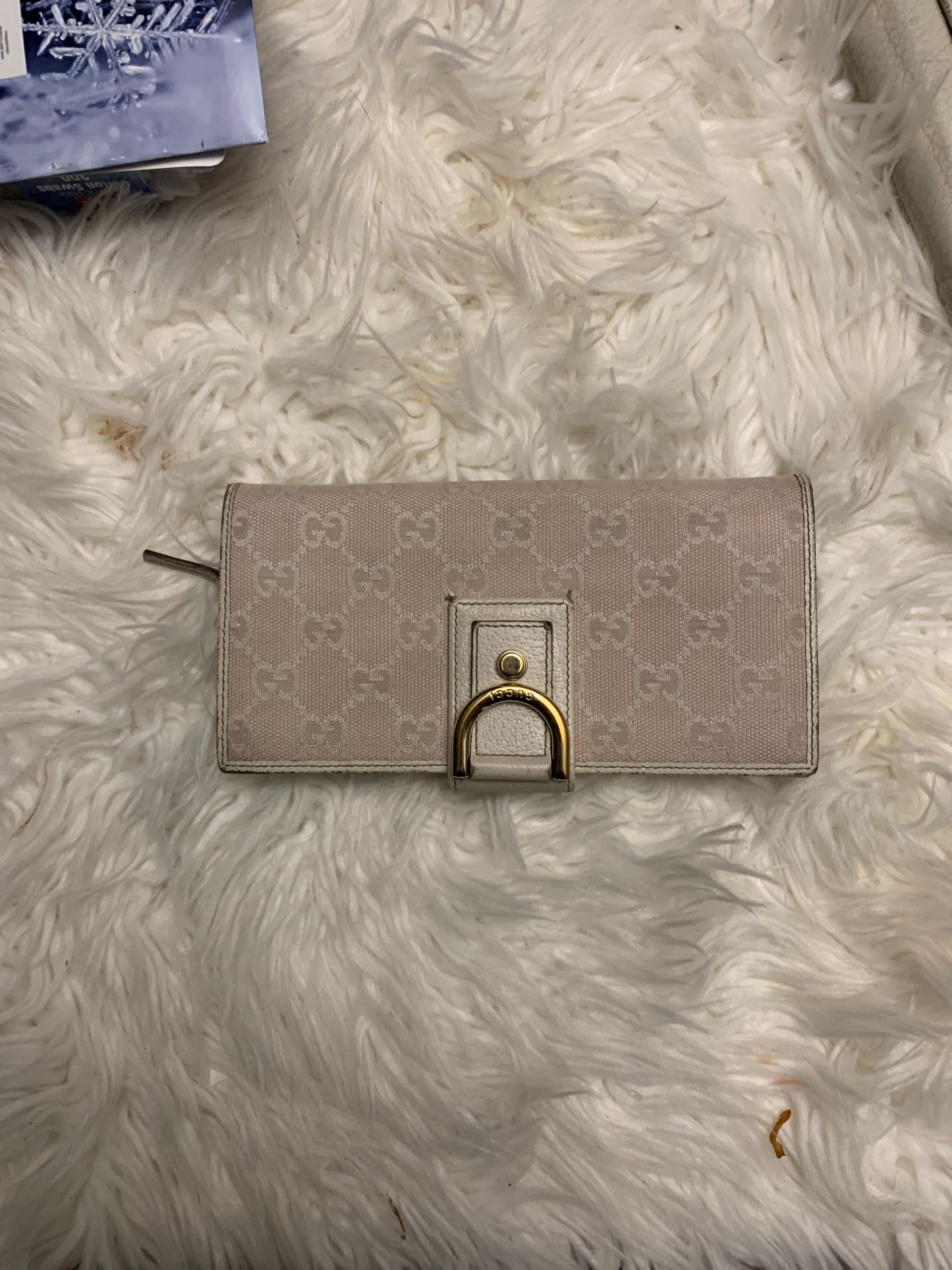 Authentic Gucci wallet