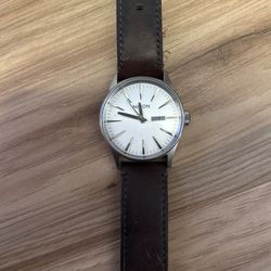 Nixon Never Be Late Sentry 100m Stainless Steel Japan Movement 