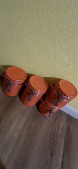 Four-piece orange canister