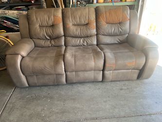 Recliner couch