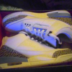 AIR JORDAN'S  3 RETRO SIZE (11)