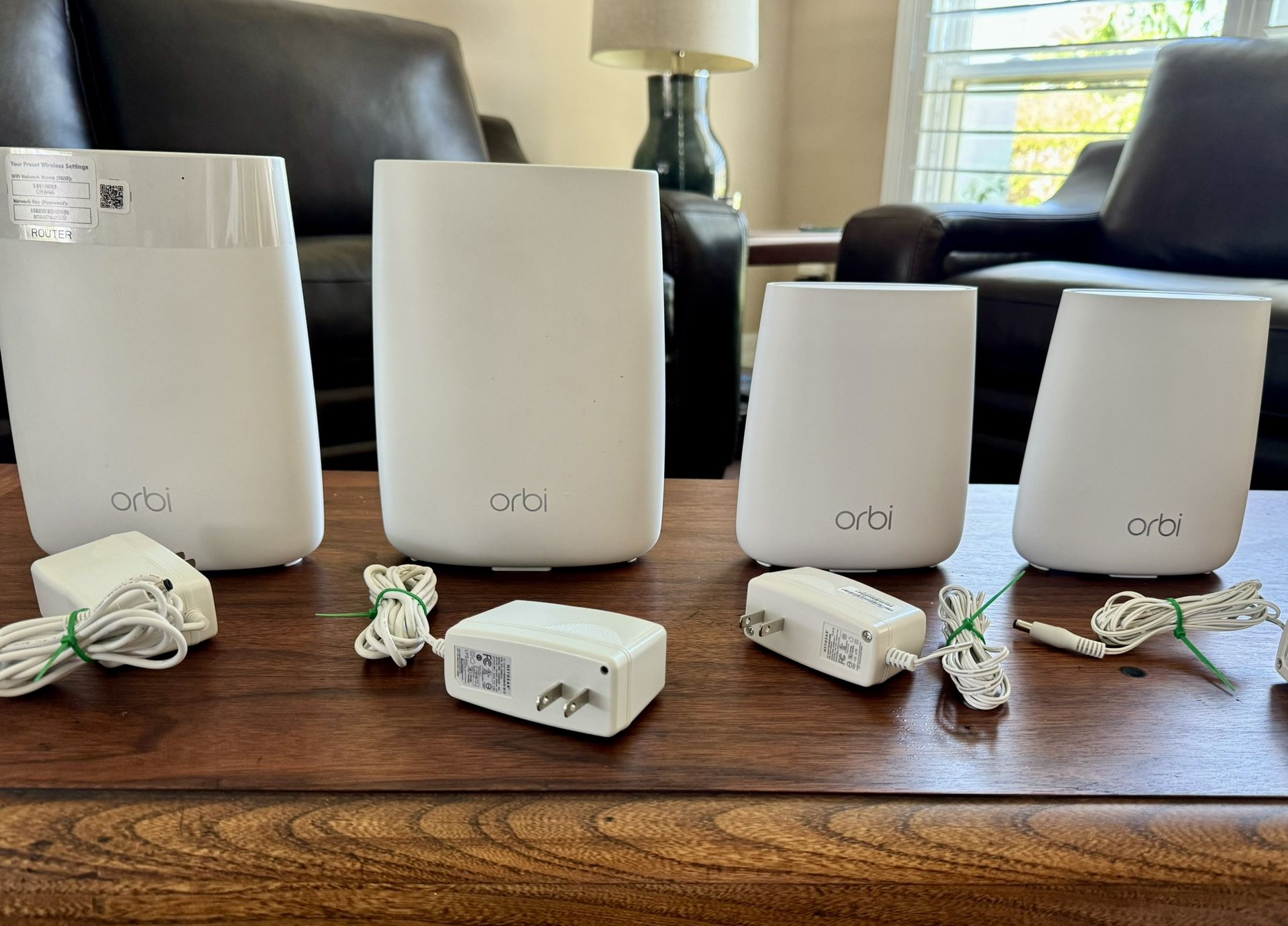 Orbi Netgear RBR50 Mesh Router And 3 Satellites