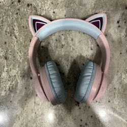 Cute Pink Headphones!
