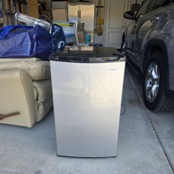 Mini Fridge