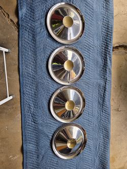 Studebaker Hubcaps