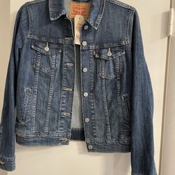 Jean Jacket- Women’s Levi